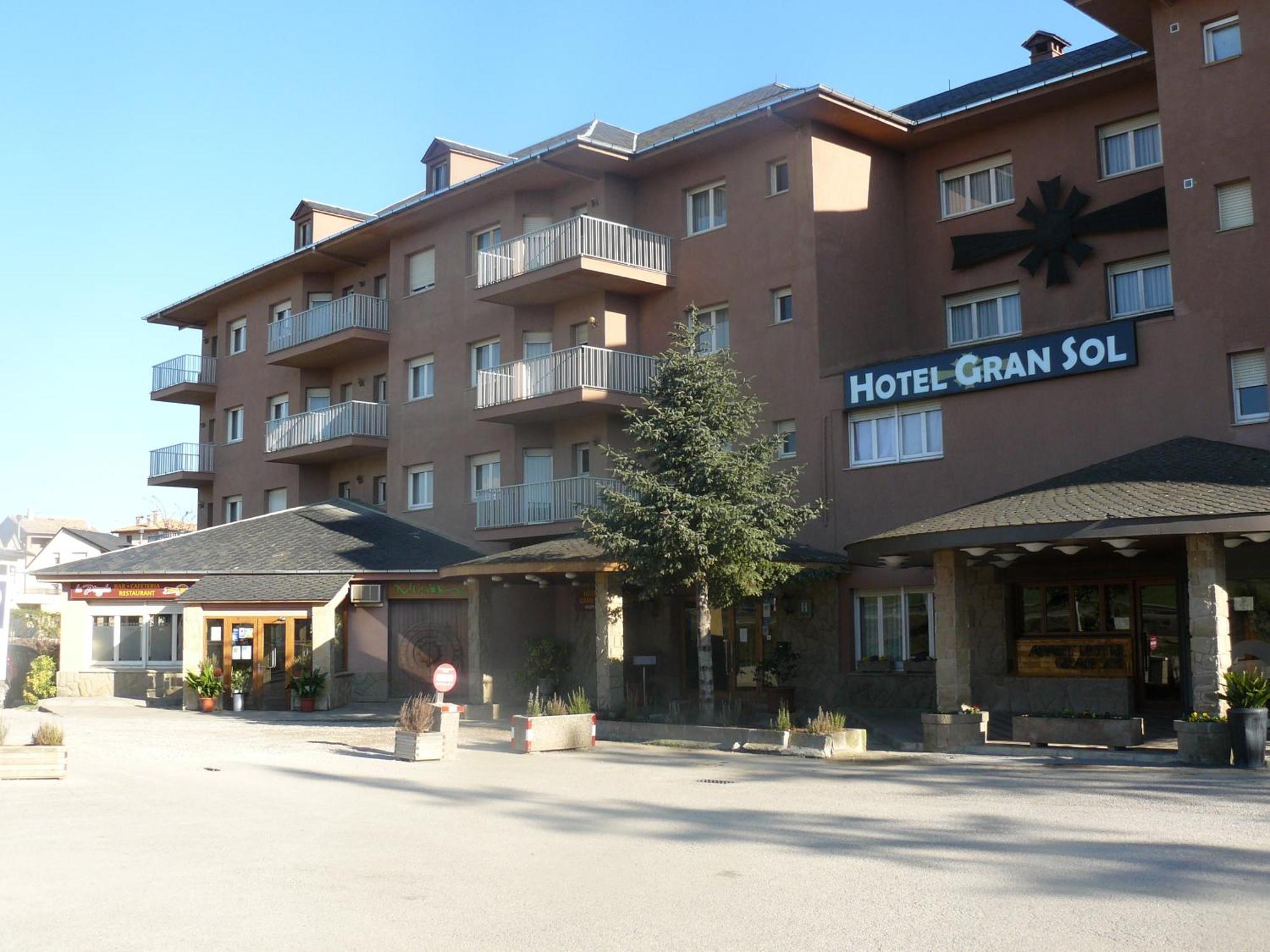 Hotel Gran Sol Solsona Eksteriør billede